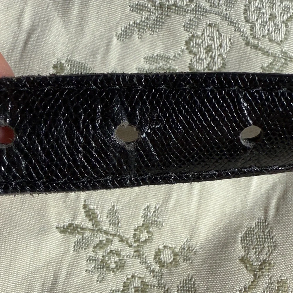 Black Leather Belt with Silver Buckle and Multicolor Accents Vintage Small. - Picture 14 of 17